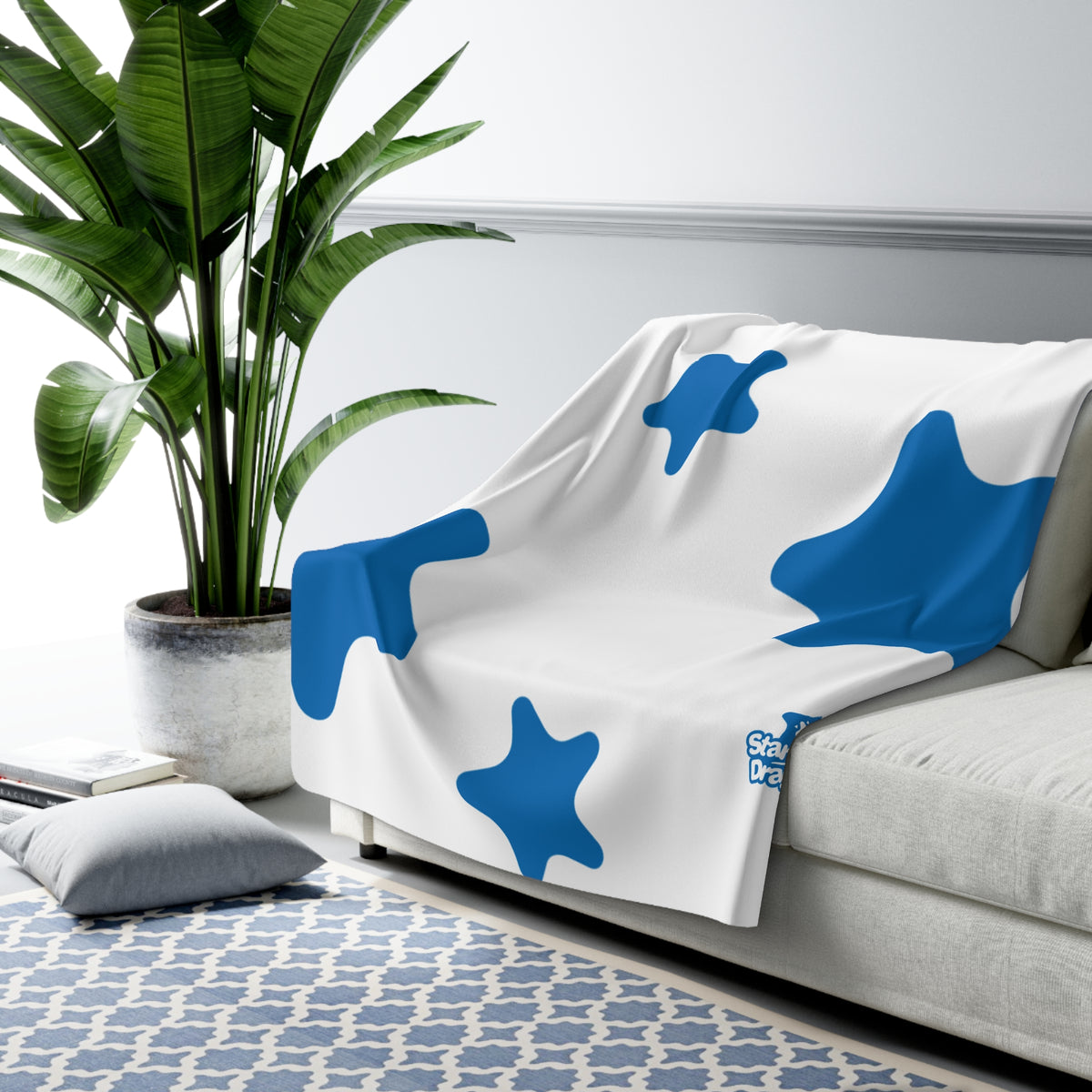 Star Spike Dragons™ Emberoo™ Microfiber Blanket II